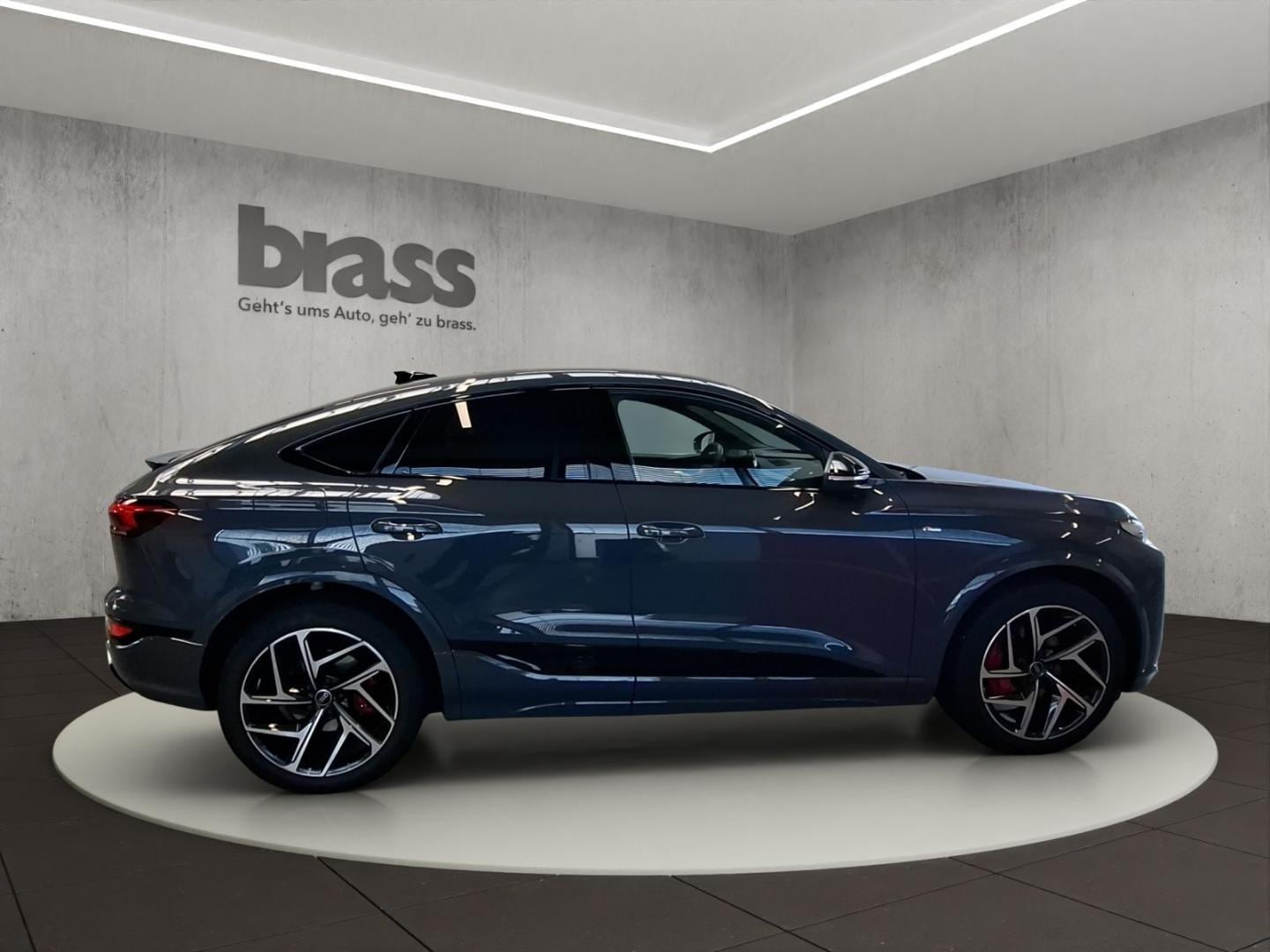 Bild über Audi Q6 Sportback e-tron e-tron performance - für weitere Informationen kontaktieren Sie den Audi Partner