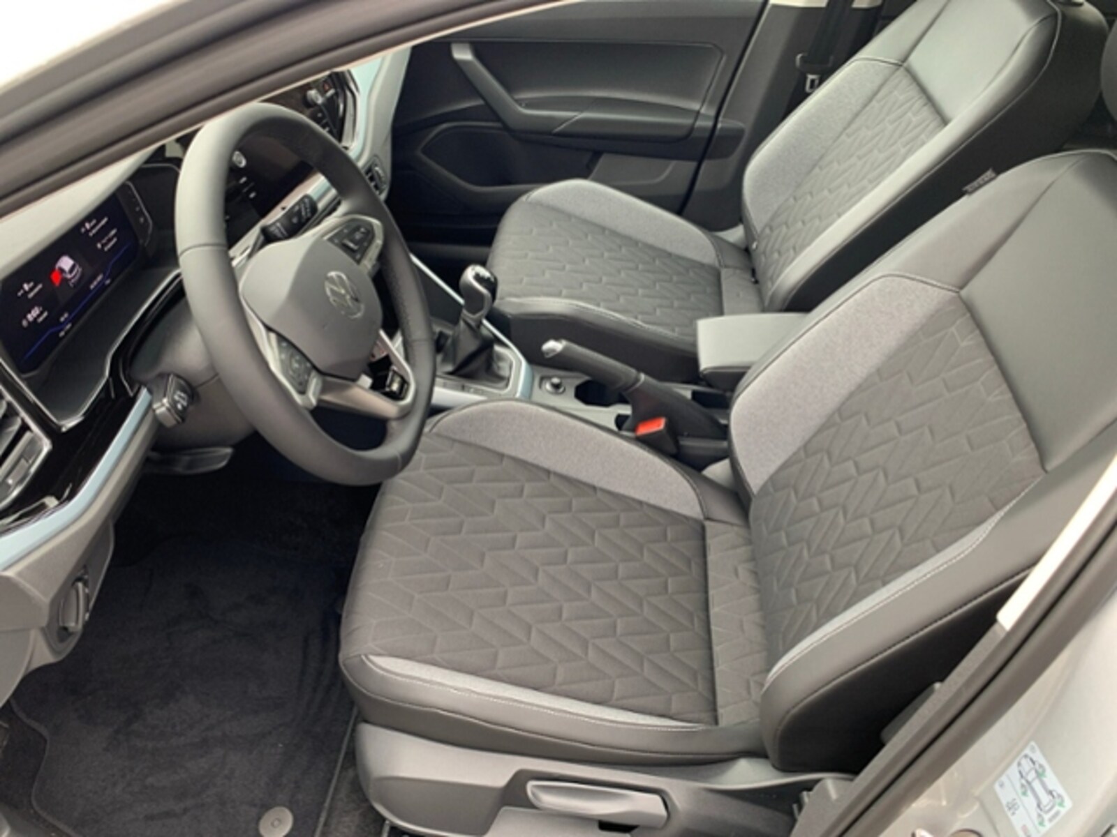 Volkswagen Polo – Bild 12