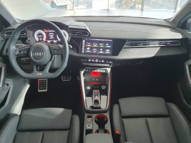 Audi A3 40 TFSI Premium 150 204 kW hp S tronic 8