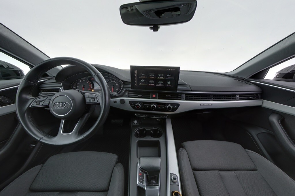 Bild som visar&nbsp;Audi A4 allroad quattro&nbsp;A4 allroad quattro 45 TFSI Proline 245 hk S tronic - för mer information kontakta din Audi Partner