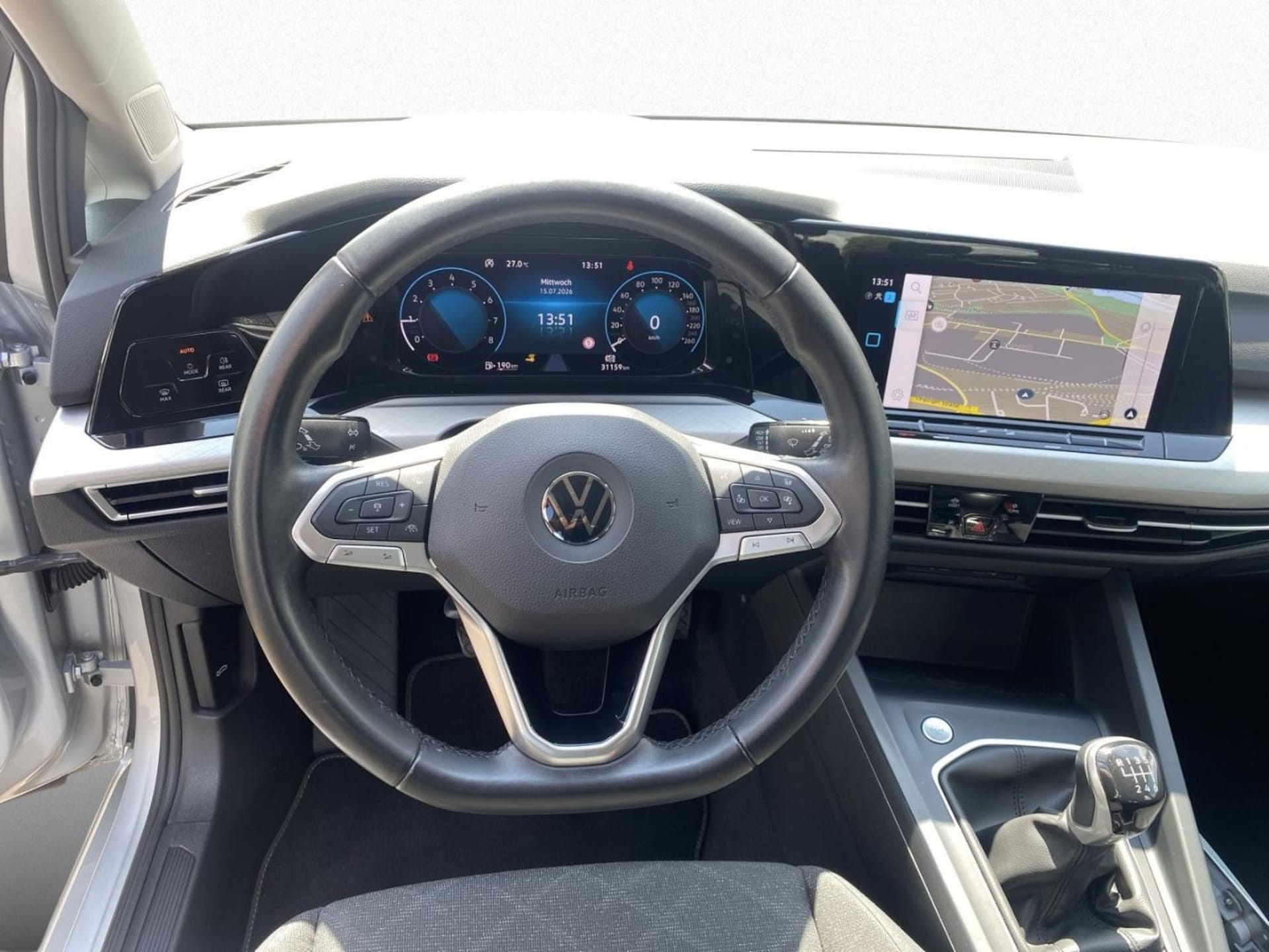 Volkswagen Golf Life