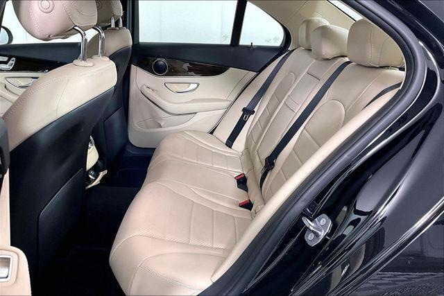 2019 Mercedes-Benz C 300