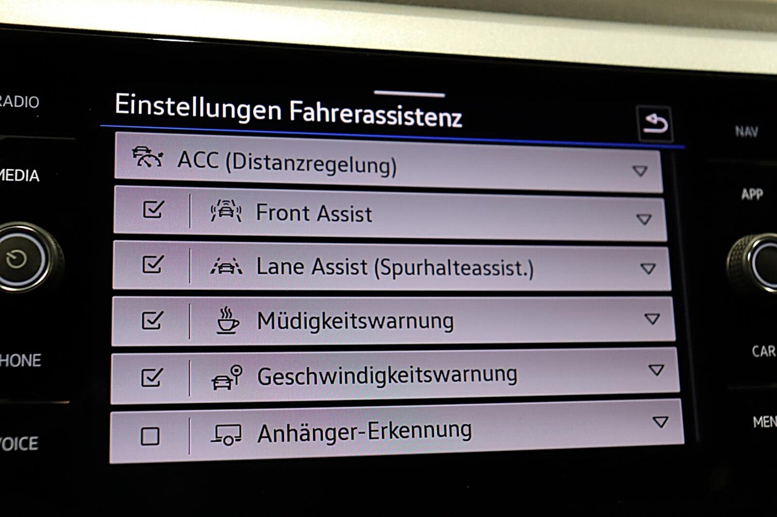 Volkswagen Polo – Bild 11