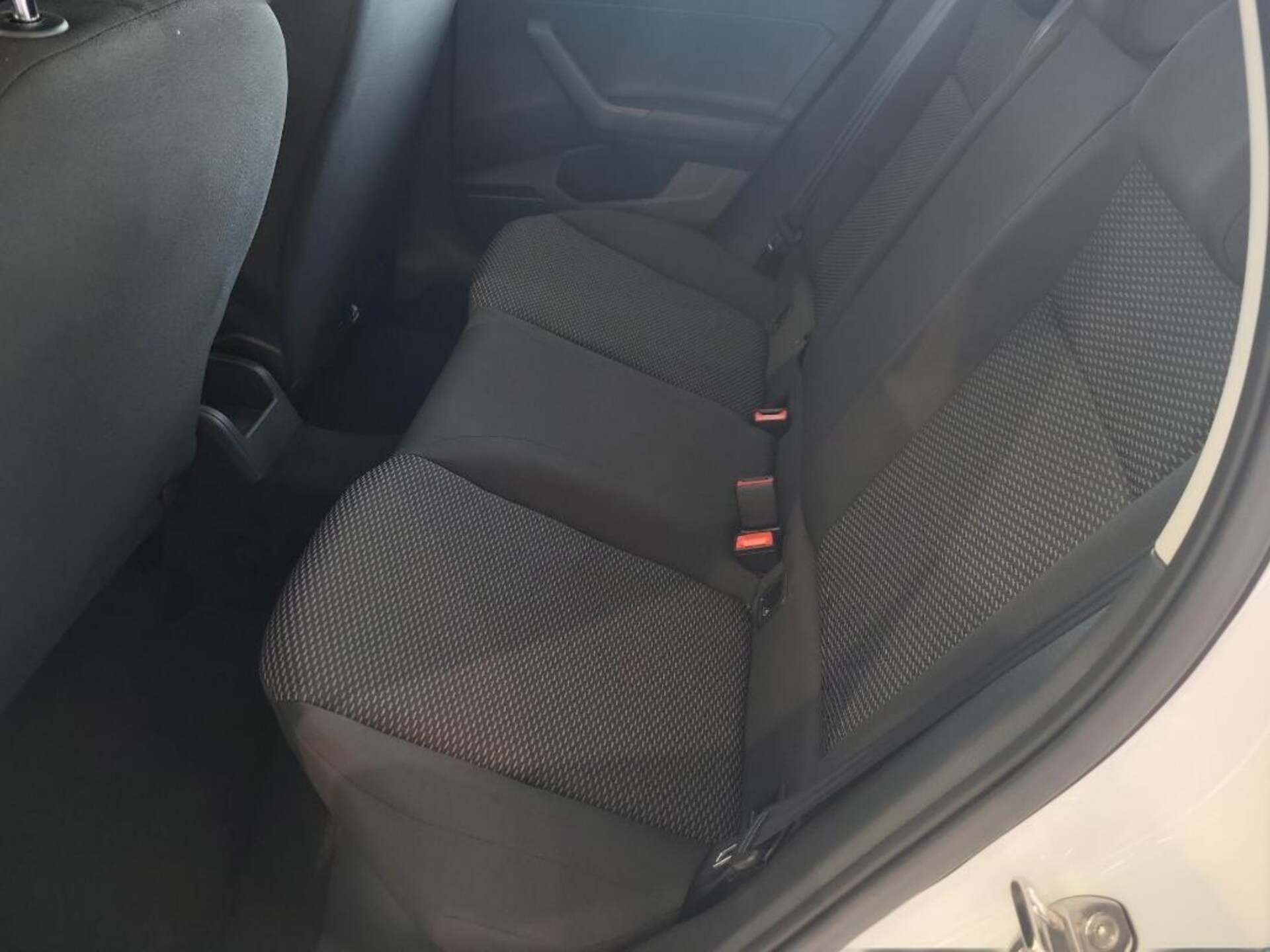 Volkswagen Polo Basis-Modell