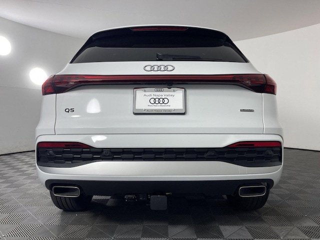 2025 Audi Q5 Premium - Photo 13