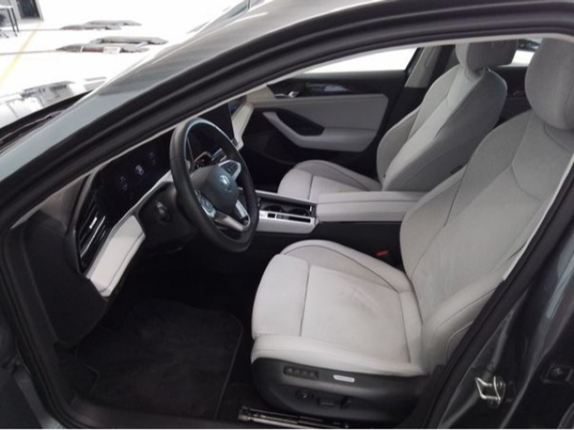 Volkswagen Passat Business