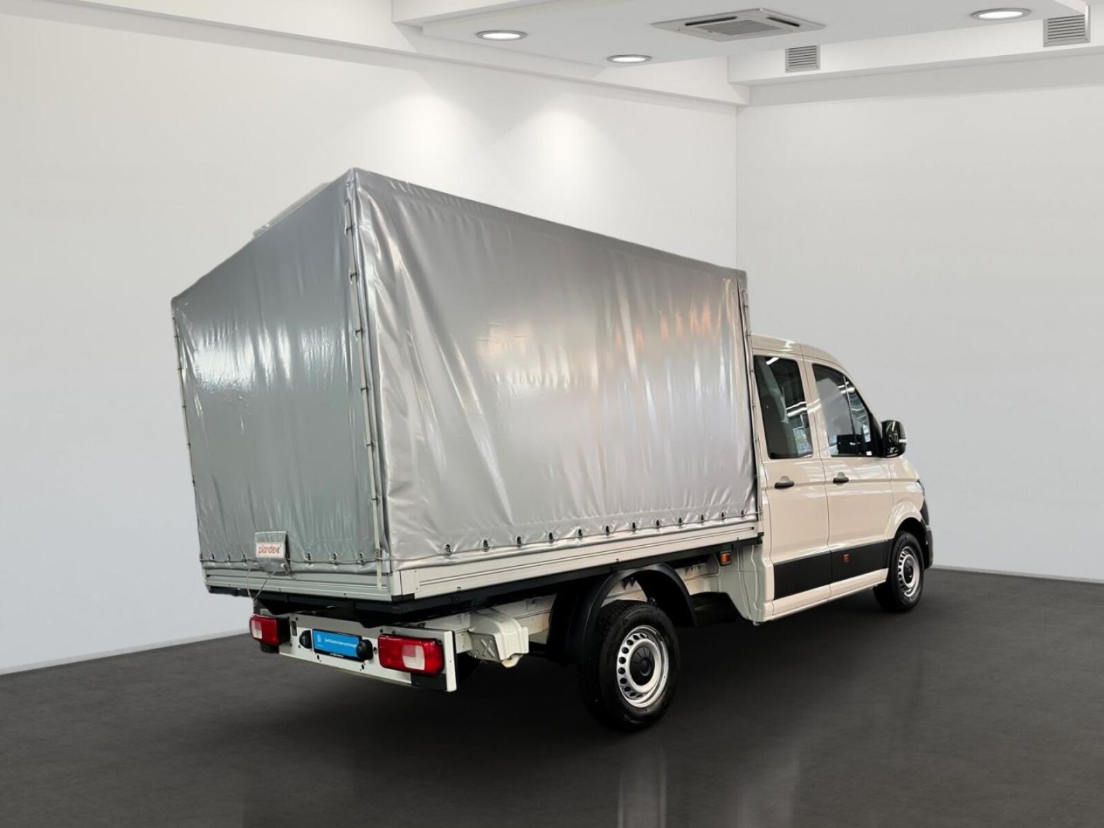 Volkswagen Crafter Doppelkabine mittlerer Radstand – Bild 5