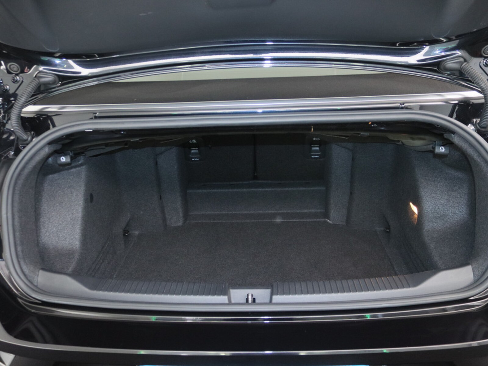 Volkswagen T-Roc Cabriolet – Bild 21