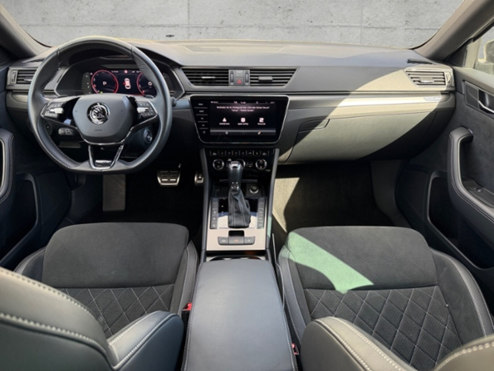 Škoda Superb Combi – Bild 16