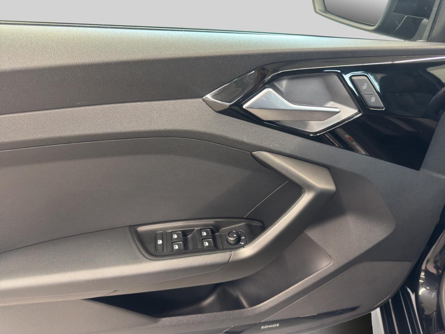 Bild über Audi A1 allstreet 30 TFSI S tronic - für weitere Informationen kontaktieren Sie den Audi Partner