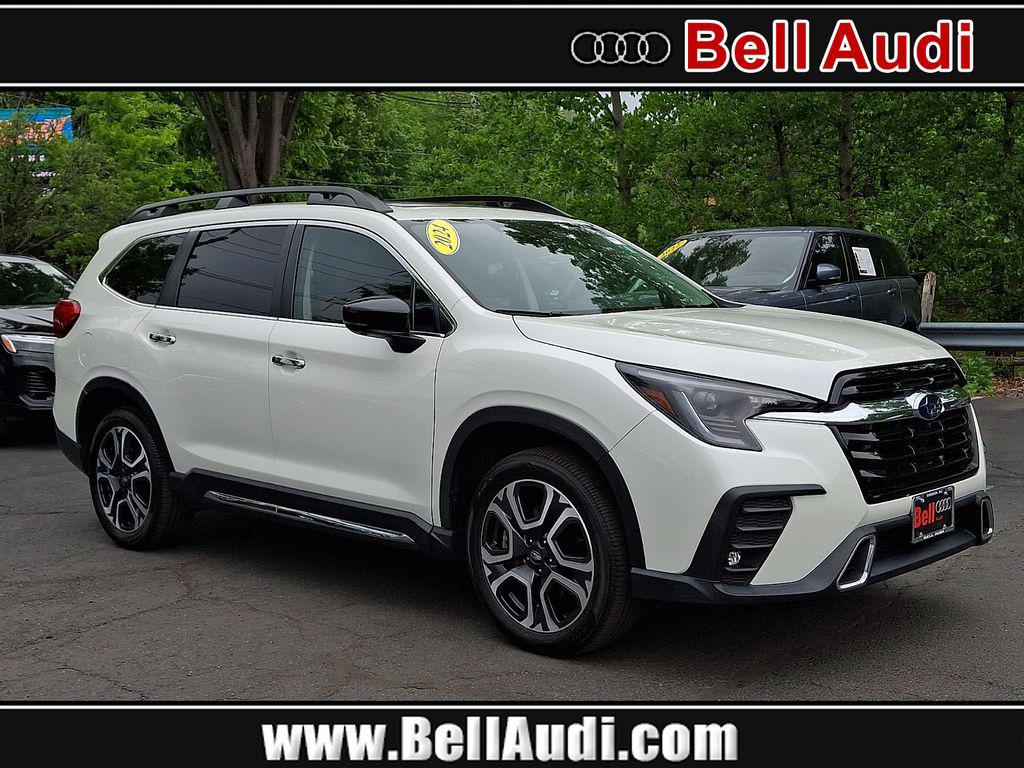 2024 Subaru Ascent Touring's photo