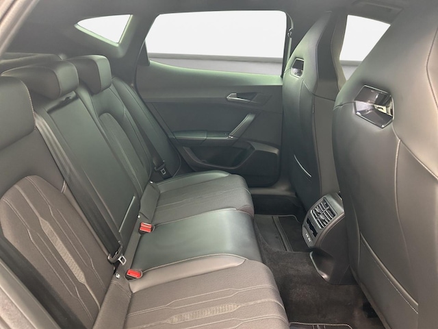 Bild des Autos 19