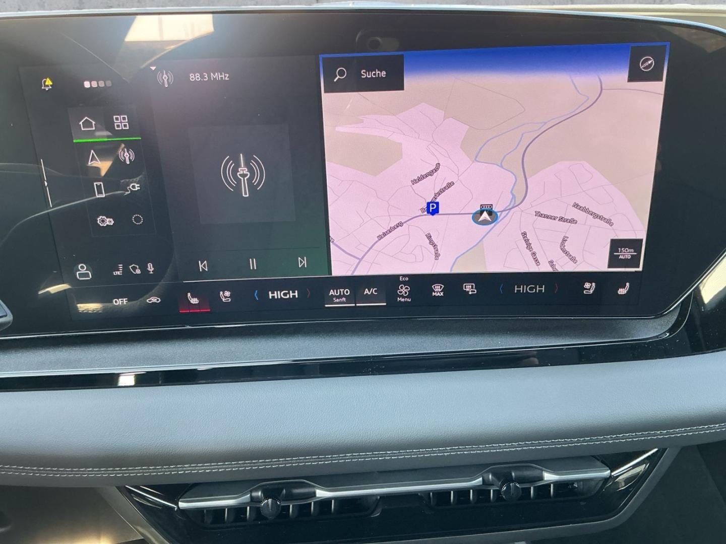 Bild über Audi SQ6 SUV e-tron e-tron quattro - für weitere Informationen kontaktieren Sie den Audi Partner