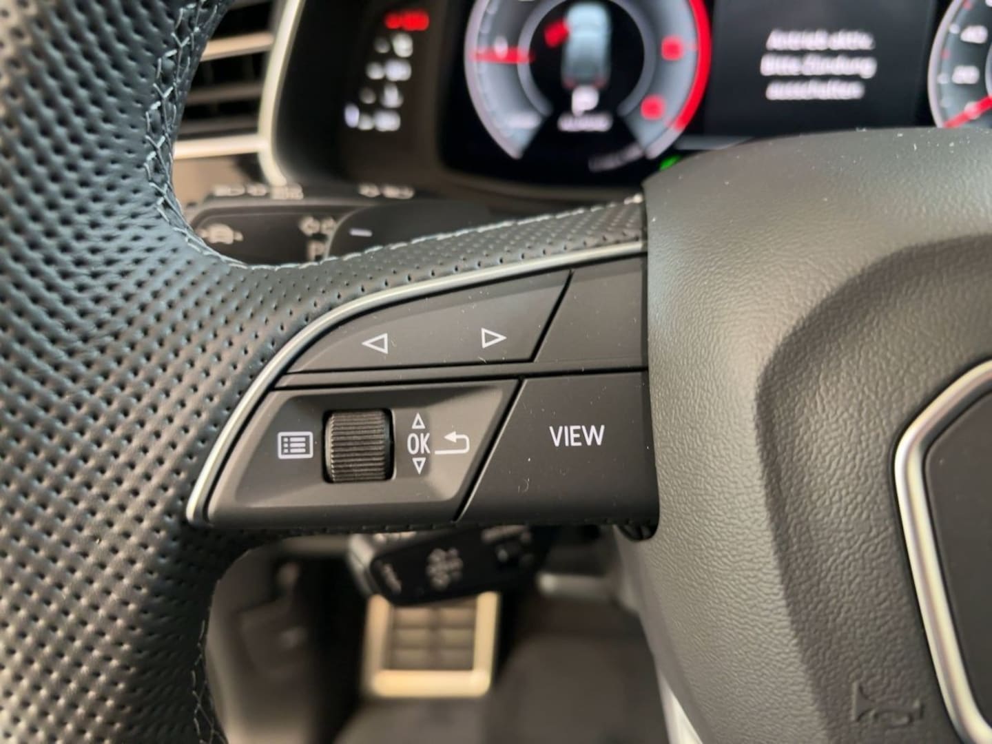 Bild über Audi Q7 SUV S line business TDI quattro 210 kW tiptronic - für weitere Informationen kontaktieren Sie den Audi Partner