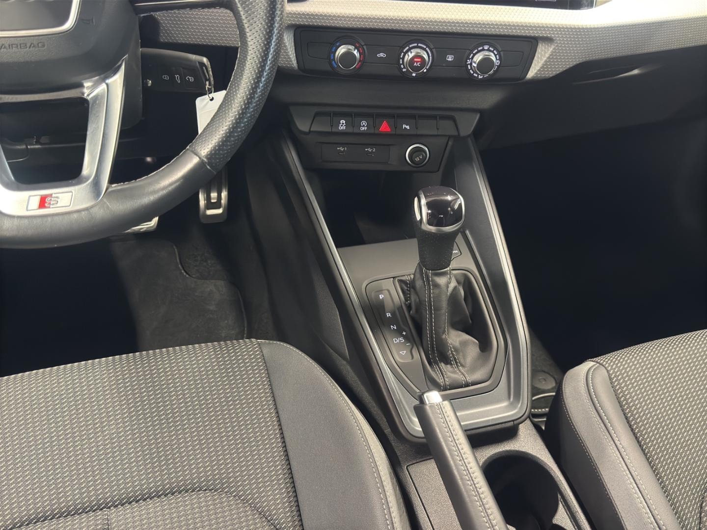 Bild über Audi A1 allstreet 30 TFSI S tronic - für weitere Informationen kontaktieren Sie den Audi Partner
