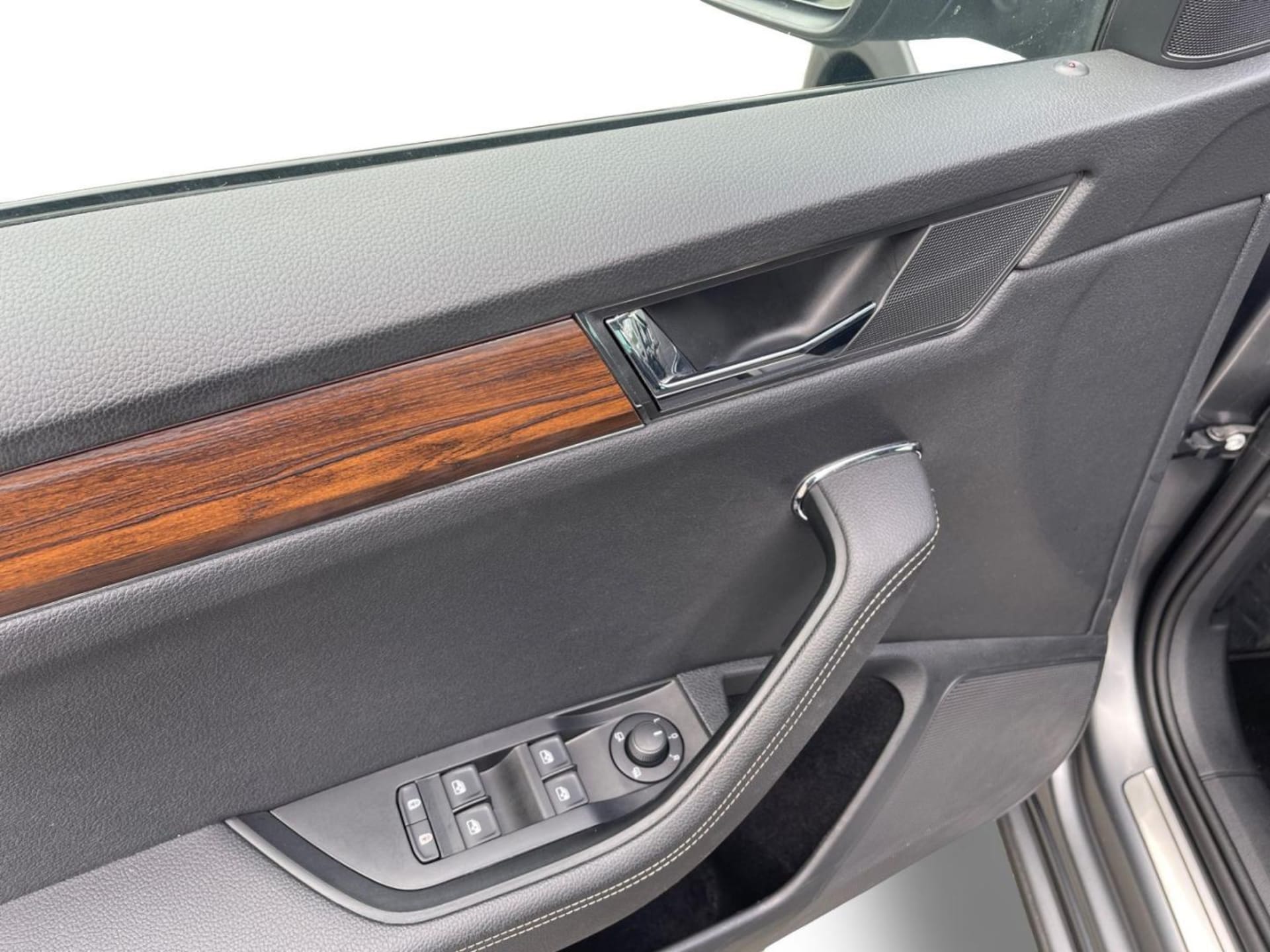 Skoda Superb Combi Scout