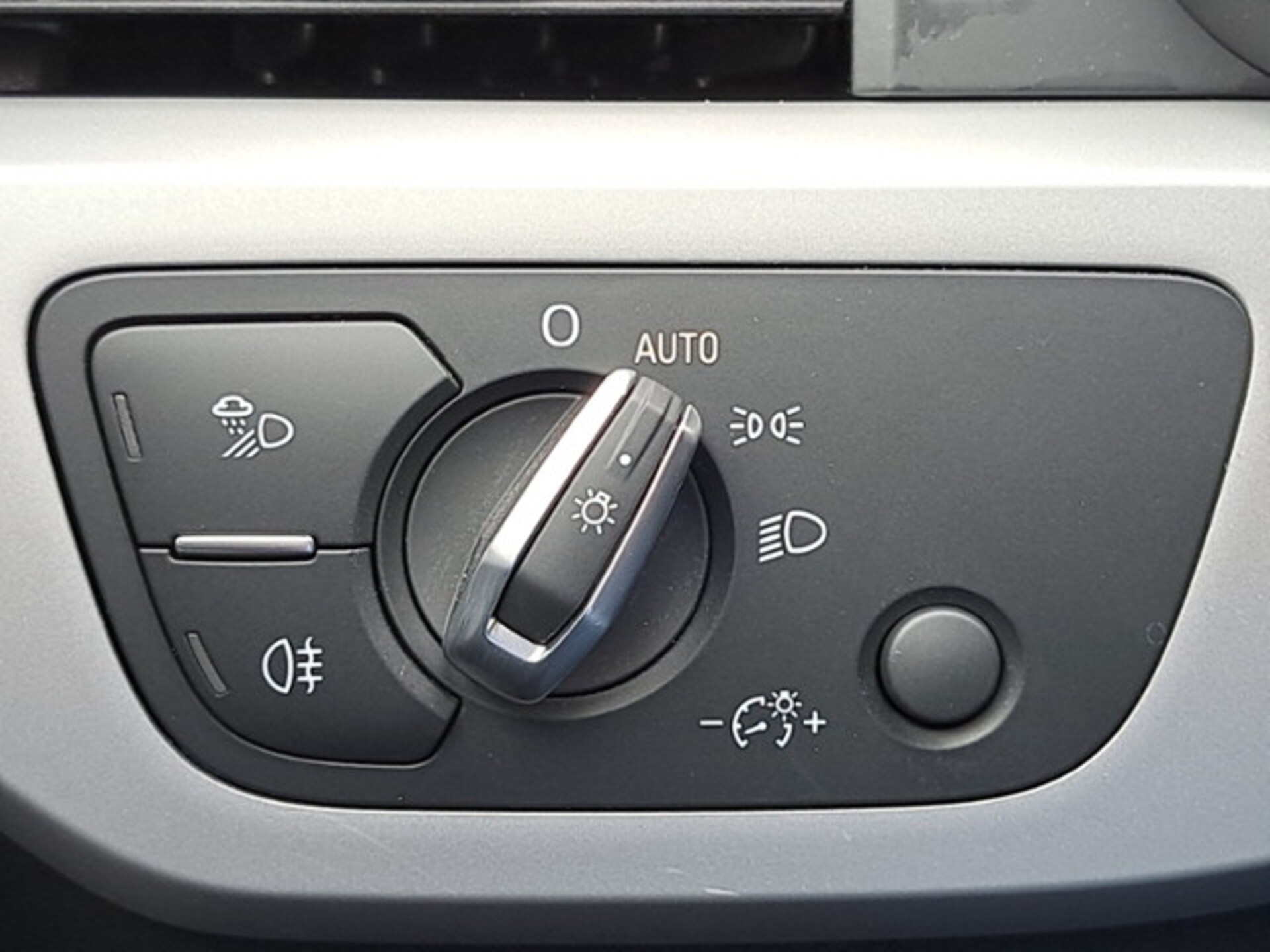 Audi A4 Avant Advanced