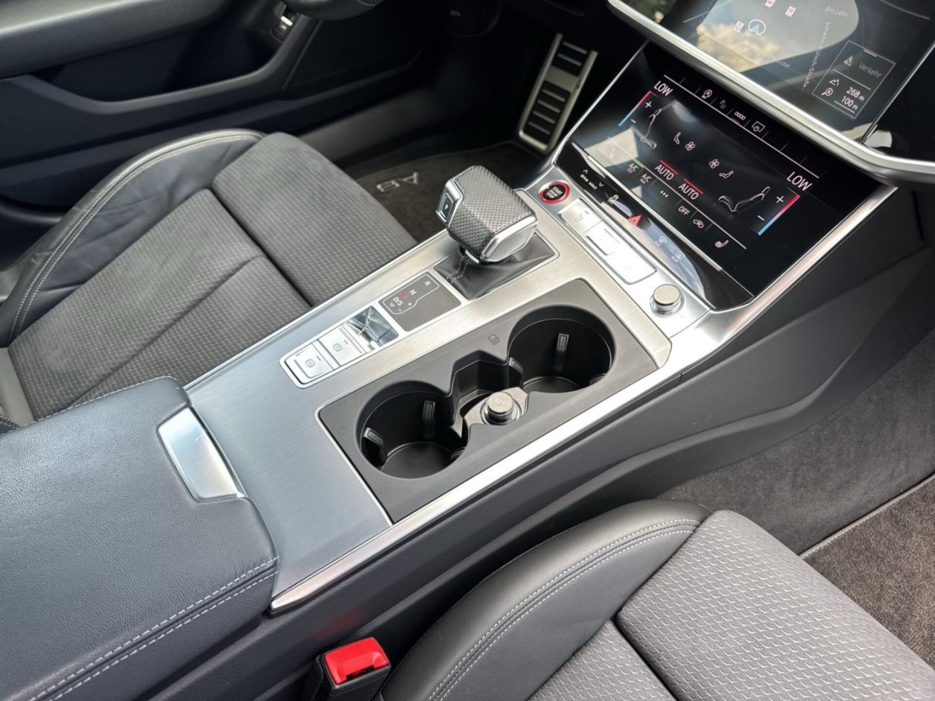 Audi S6 Avant
