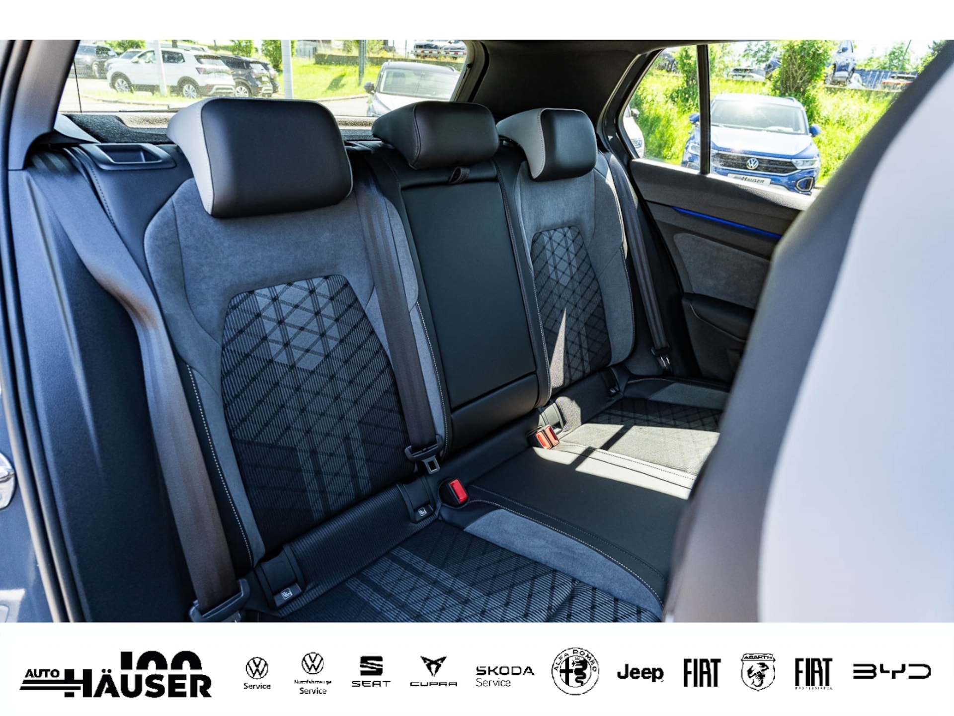 Volkswagen Golf R-Line