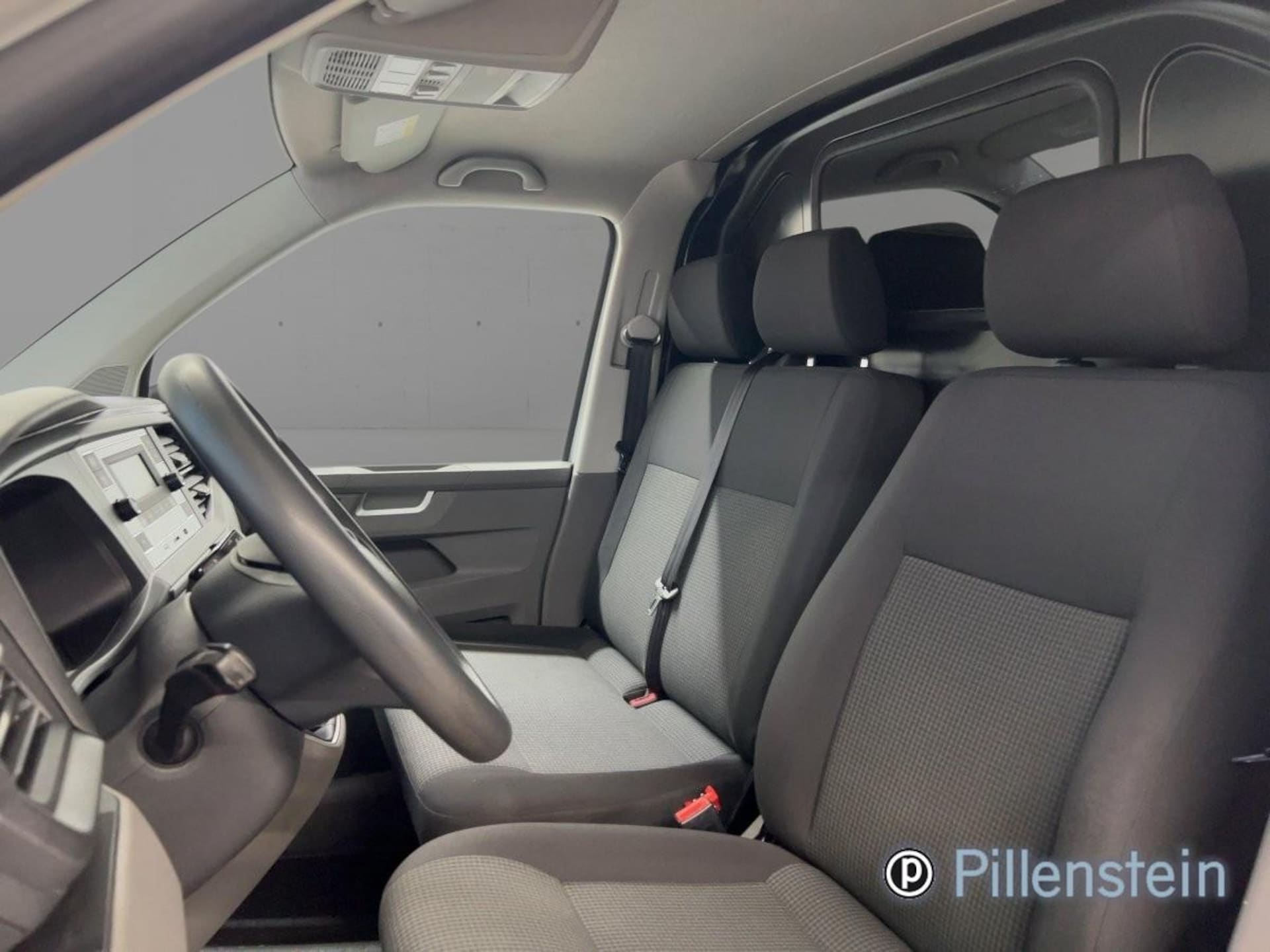 Volkswagen T6.1 Transporter Kasten langer Radstand