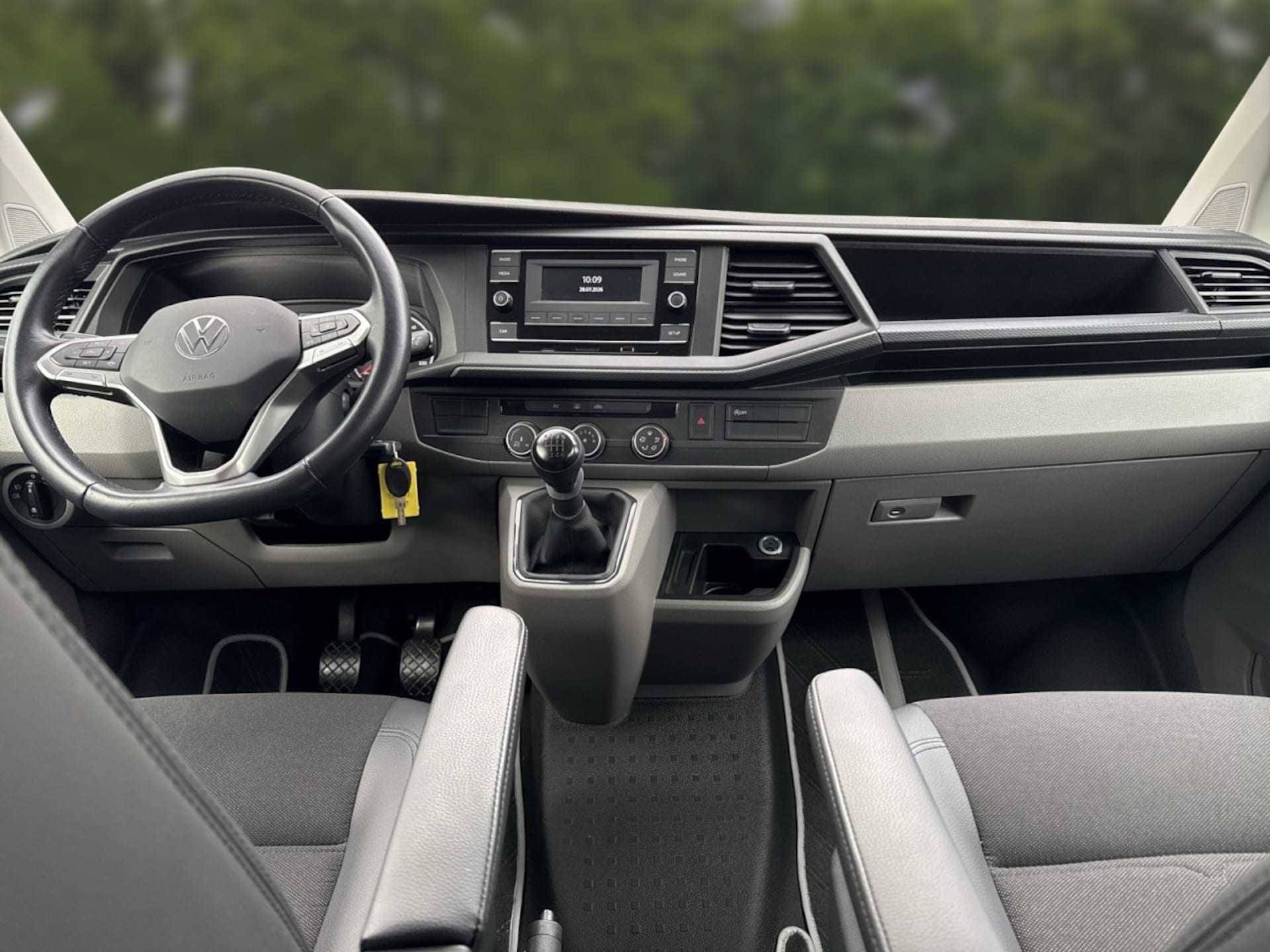 Volkswagen T6.1 Transporter Kasten kurzer Radstand