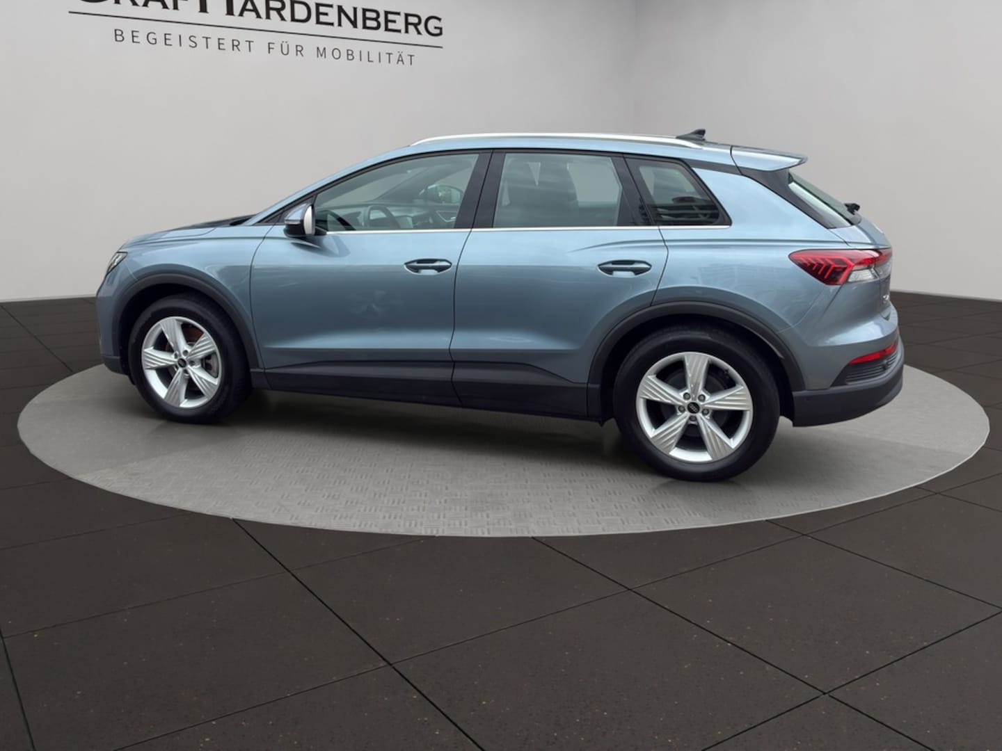 Bild über Audi Q4 e-tron 45 e-tron quattro - für weitere Informationen kontaktieren Sie den Audi Partner