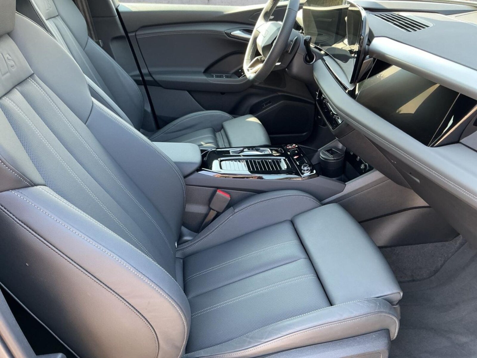 Audi SQ6 e-tron – Bild 12