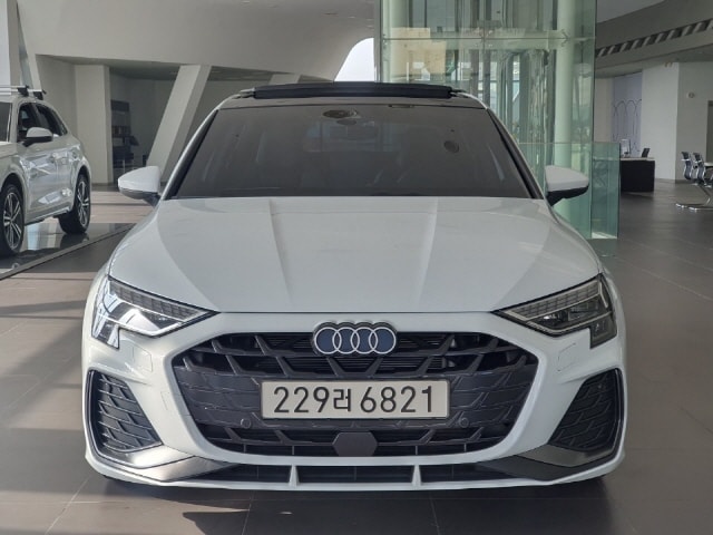 Audi A3 40 TFSI Premium 150 204 kW hp S tronic 4