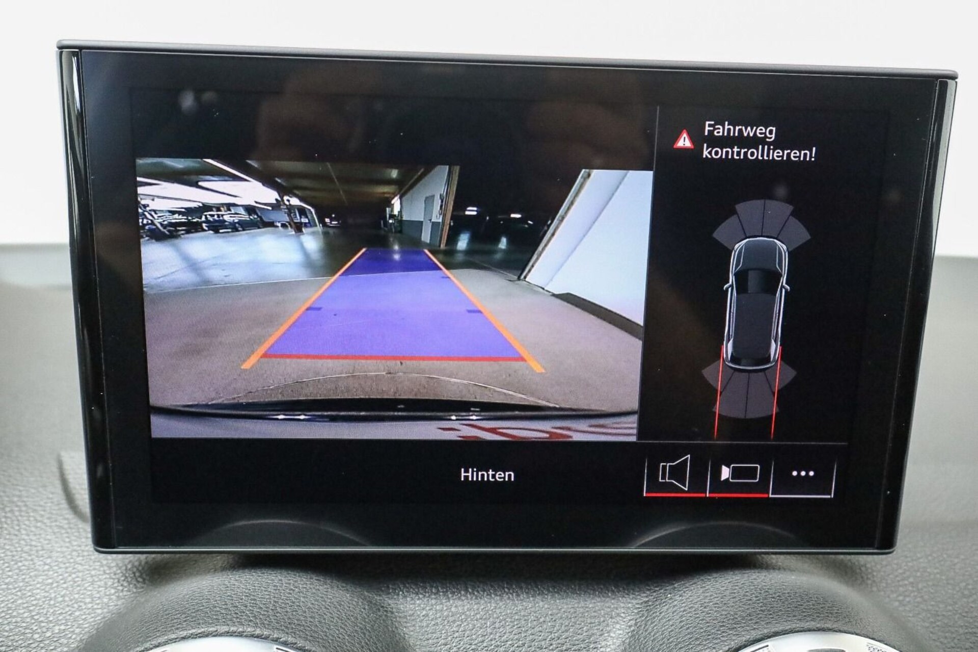 Audi Q2 S line