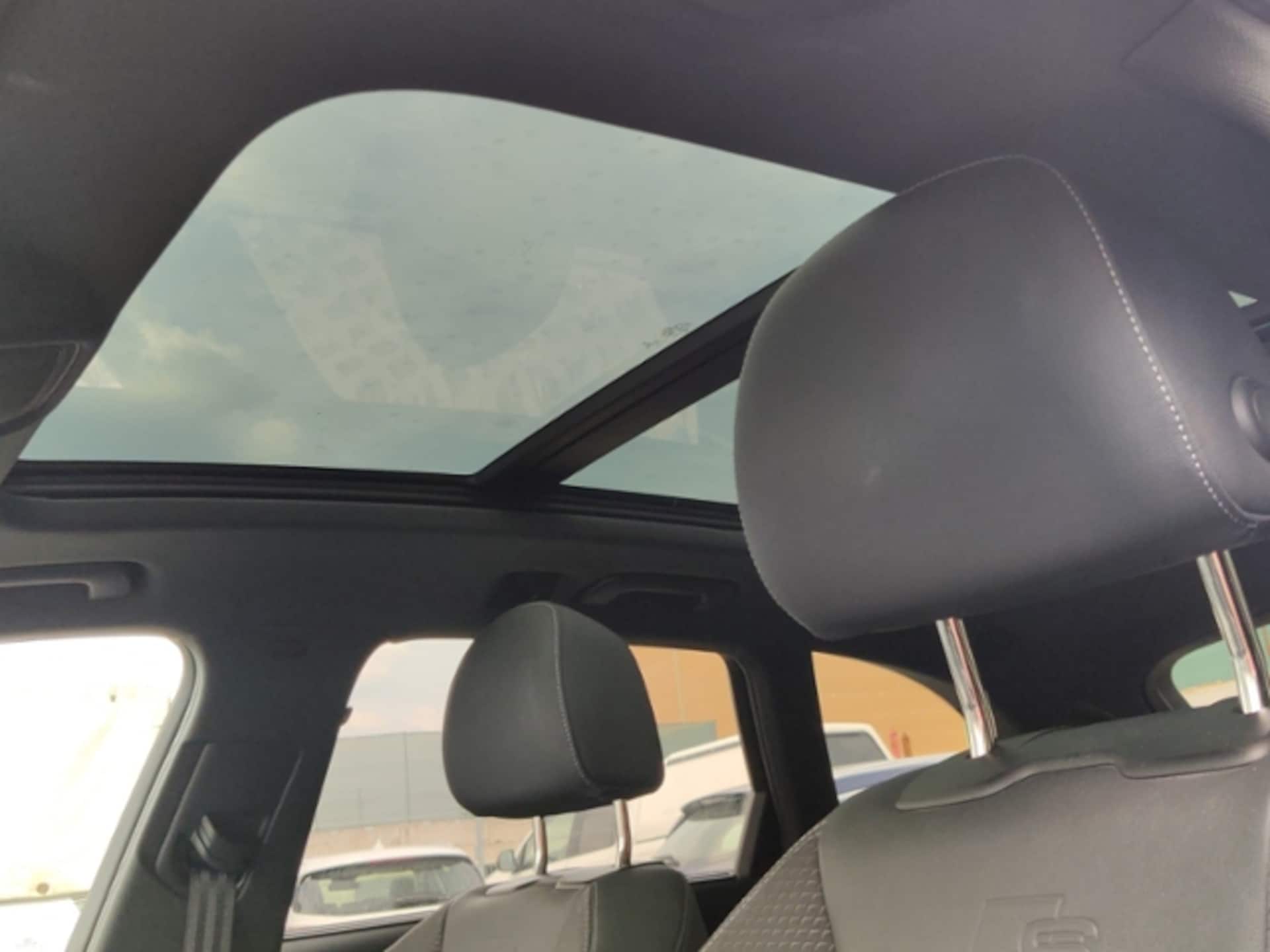 Audi A4 Avant S line