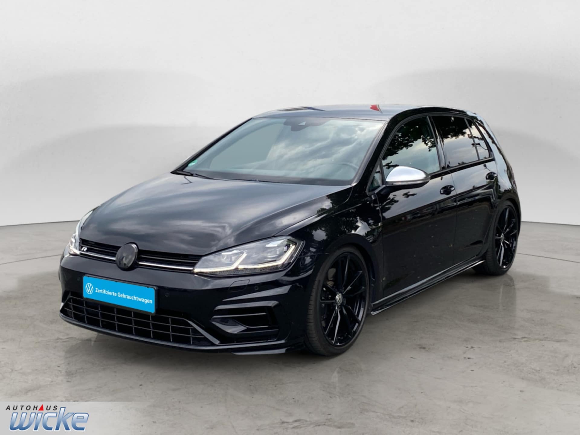 Volkswagen Golf R