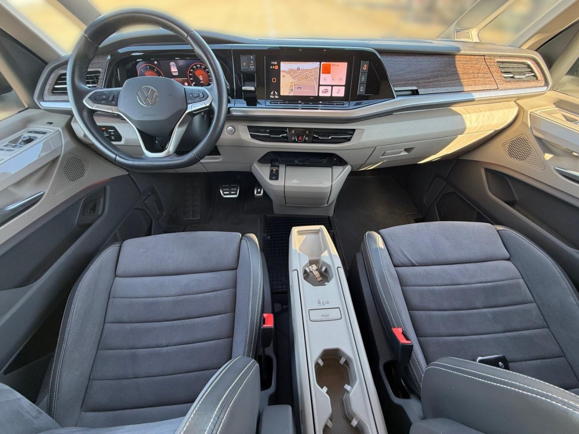 Volkswagen Multivan Style