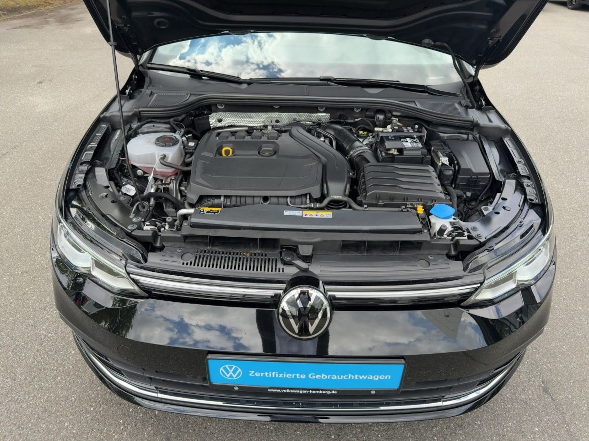 Volkswagen Golf Style