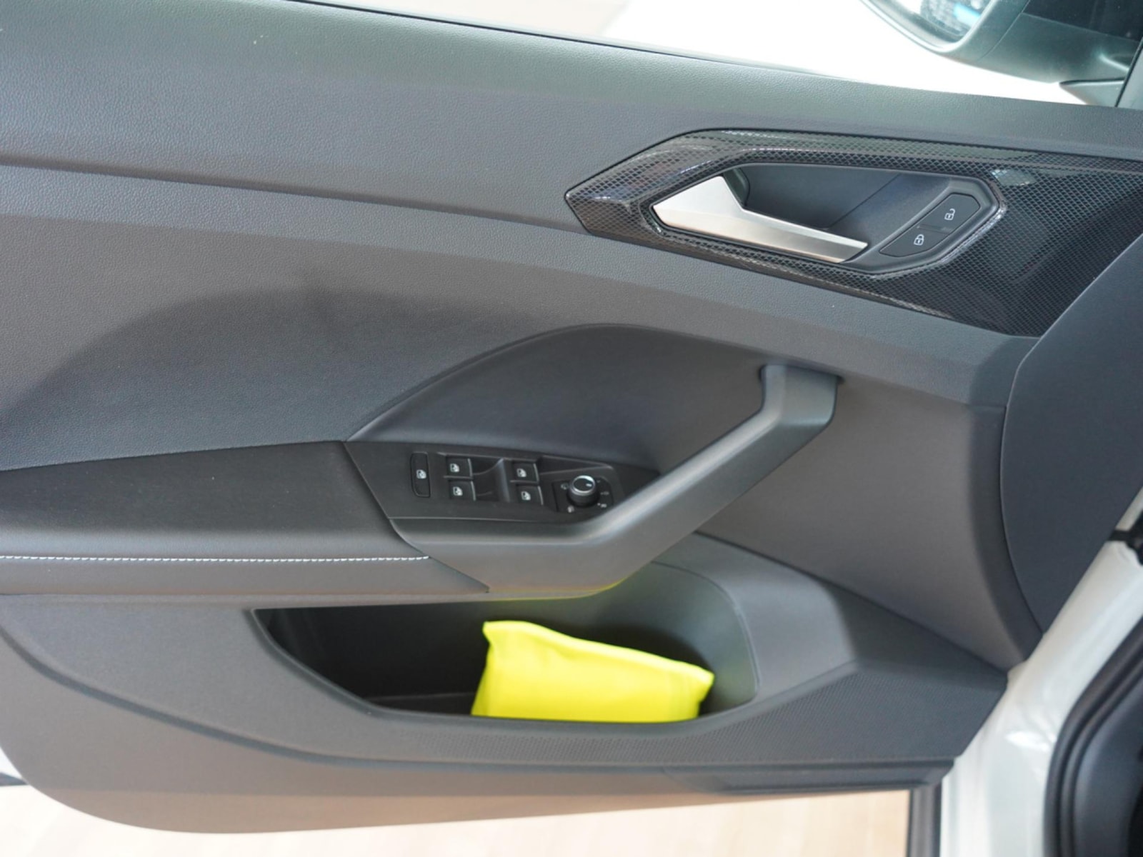 Volkswagen T-Cross – Bild 8
