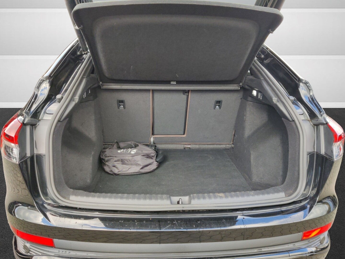 Image about Audi Q4 Sportback e-tron 50 e-tron quattro