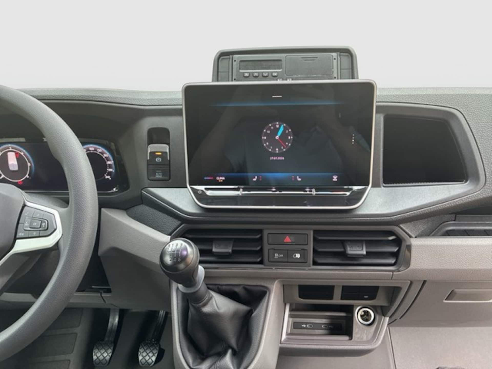 Volkswagen Crafter Kasten langer Radstand
