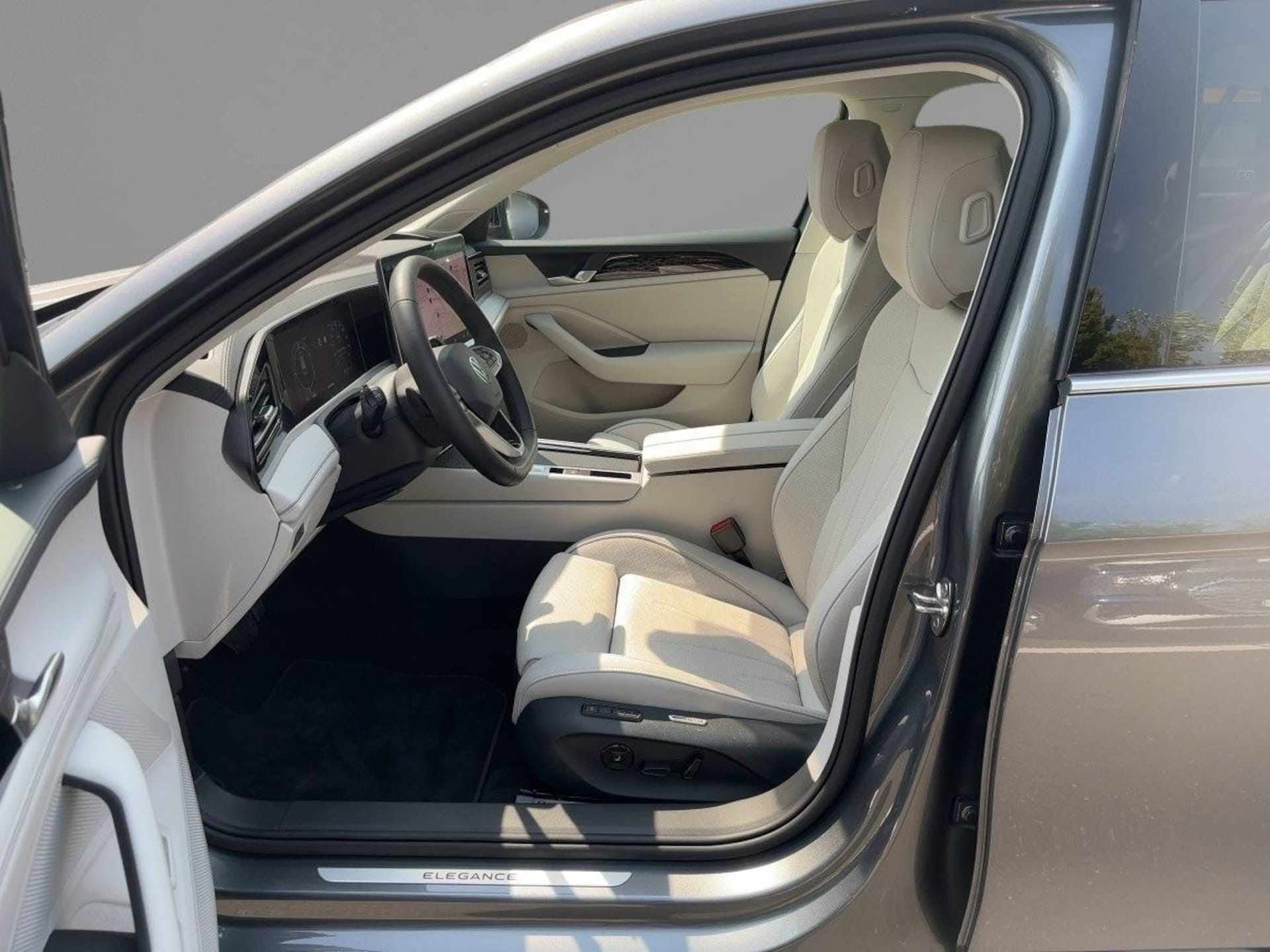 Volkswagen Passat Elegance