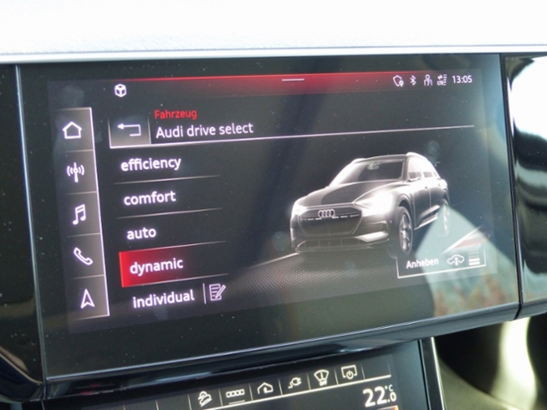 Audi e-tron S line