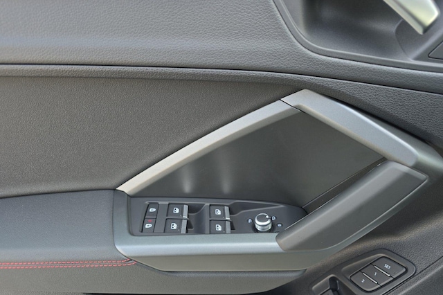 2025 Audi Q3 S Line Premium Plus - Photo 10
