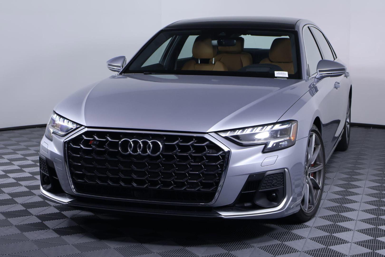 2025 Audi S8 4.0T quattro Tiptronic's photo