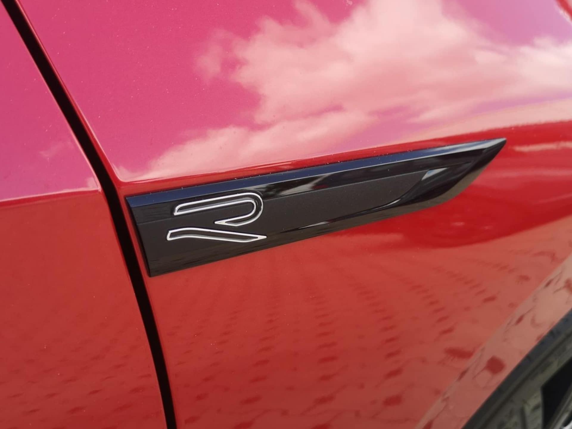 Volkswagen Golf R-Line