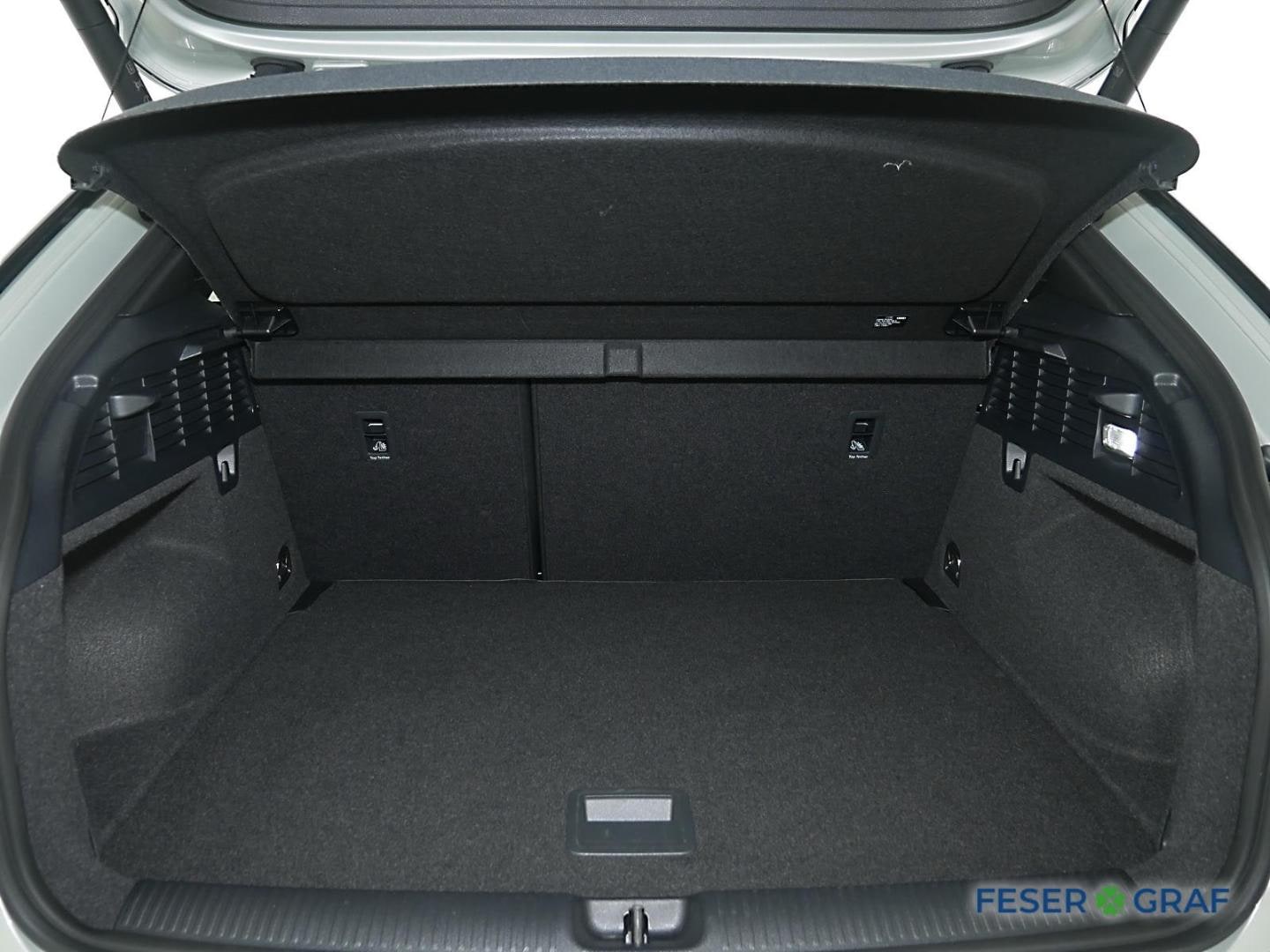 Bild über Audi Q2 S line 35 TFSI 110(150) kW(PS) S tronic - für weitere Informationen kontaktieren Sie den Audi Partner