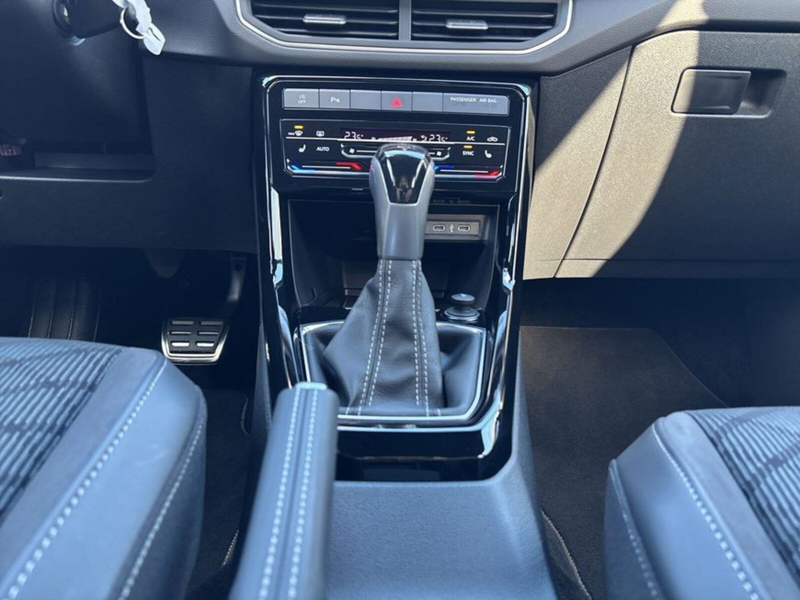 Volkswagen T-Cross – Bild 14