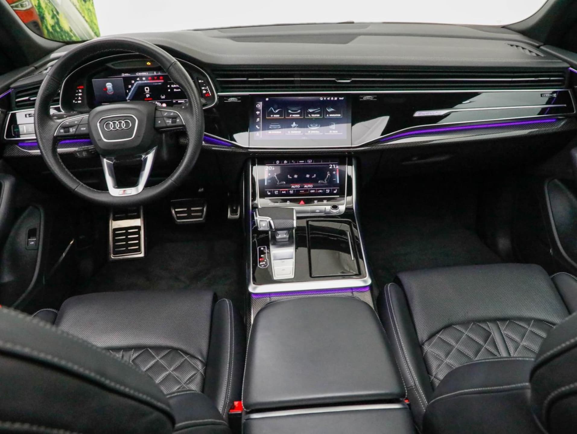Audi SQ8 SUV