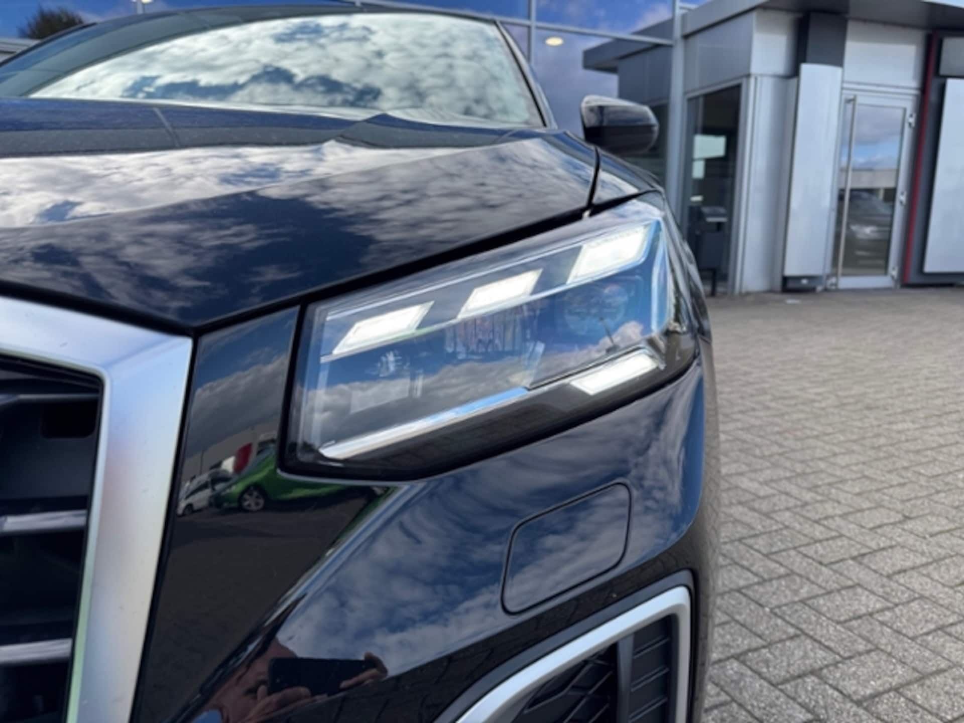 Audi Q2 S line