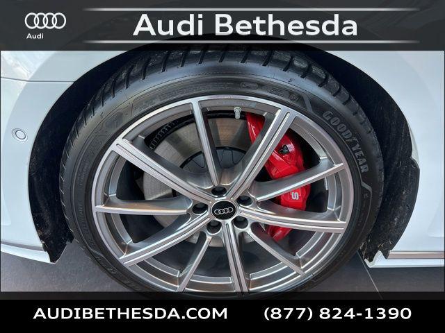 2025 Audi S8 Base - Photo 6