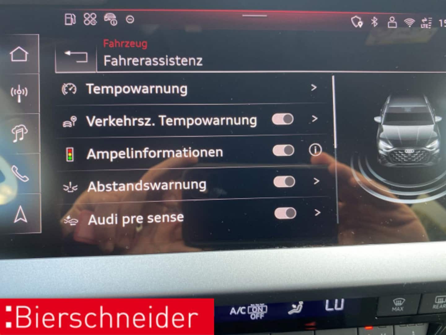 Bild über Audi A3 Sportback 30 TFSI S tronic - für weitere Informationen kontaktieren Sie den Audi Partner