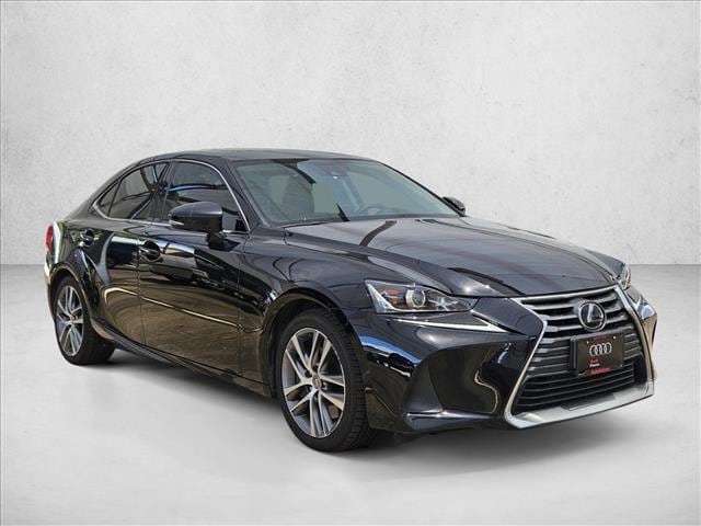 2020 Lexus IS 300