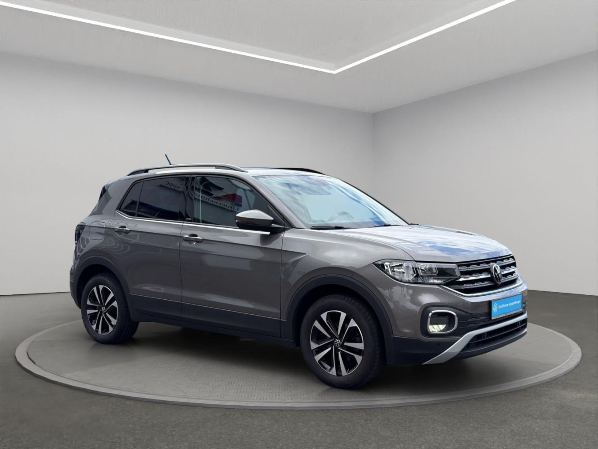Volkswagen T-Cross United