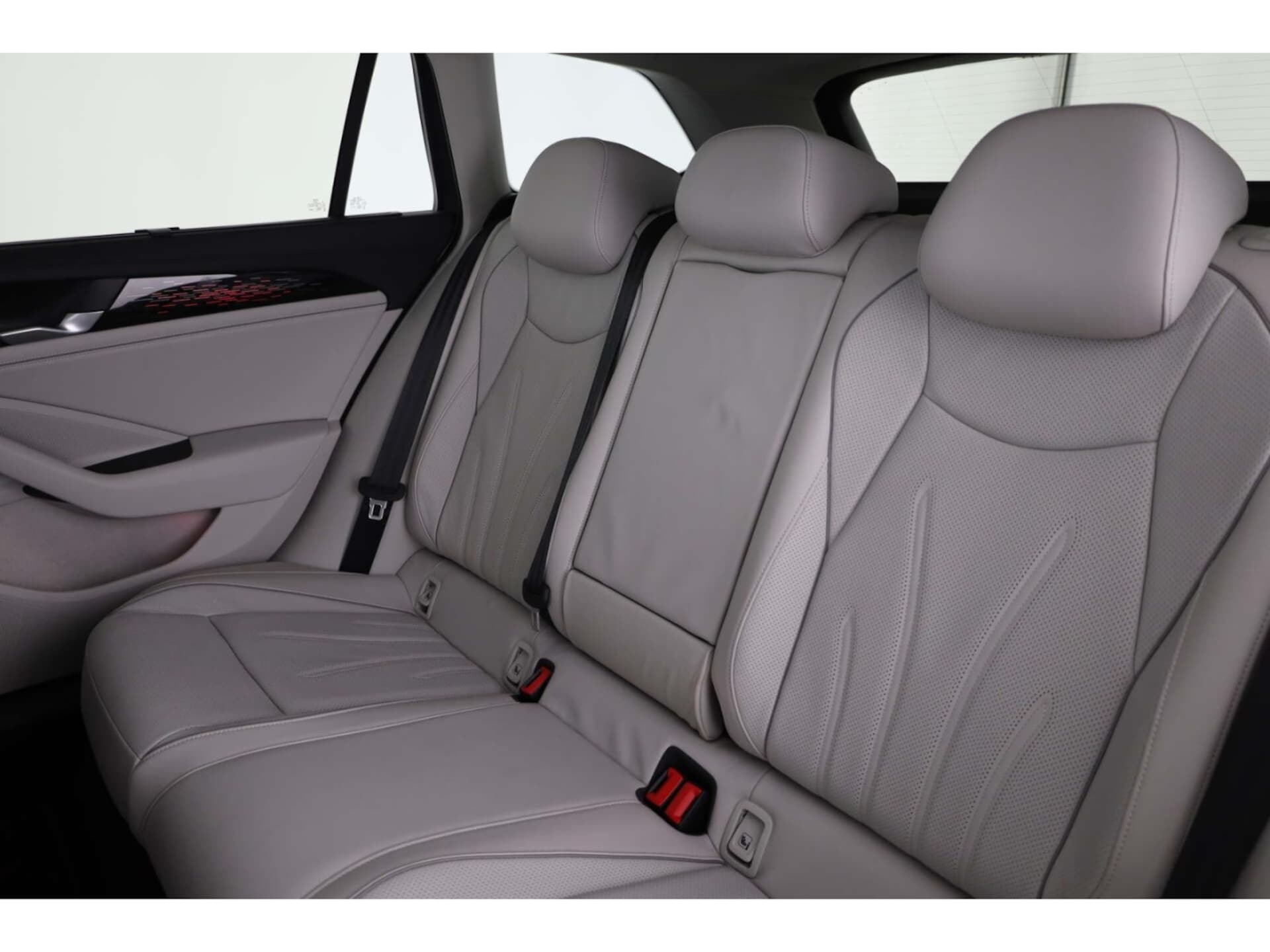 Volkswagen Passat Elegance